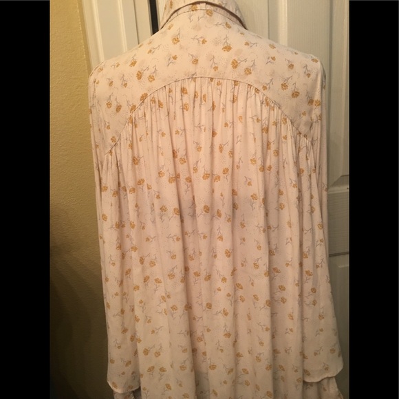 FREE PEOPLE Button down Top Sz S - Picture 6 of 7